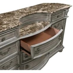 Clearance American Furniture Galleries Bennington 11-Drawer Dresser