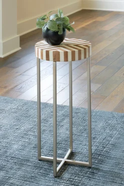 Best American Furniture Galleries Cartley Accent Table